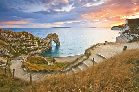 Durdle Door by Milan Gonda