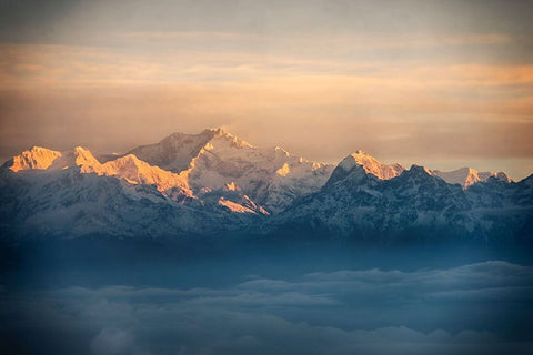 Sunrise Over Mt Kanchenjunga - Digital Art by Tallenge
