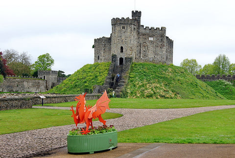 Cardiff Castle - Canvas Prints by William De Simone