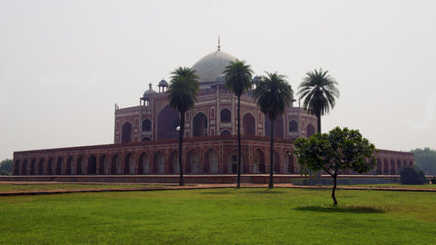 Humayun Tomb by Sanjeev Iddalgi