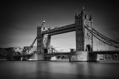 Tower Bridge - Posters by Martin Beecroft Photography