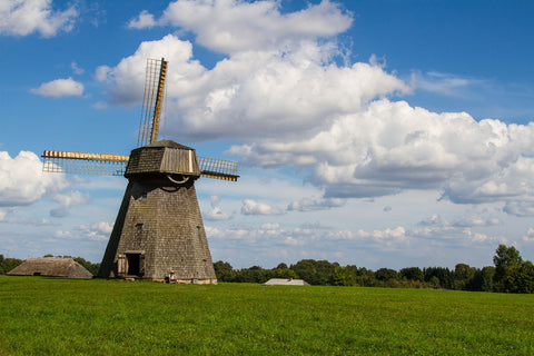 Ancient Windmill - Canvas Prints