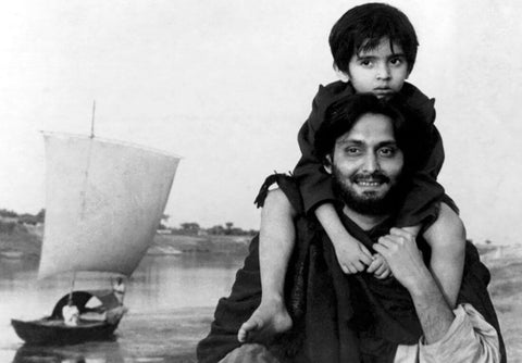 Apur Sansar - Soumitra Chatterjee - Satyajit Ray Bengali Movie Still Poster - Framed Prints by Laksh