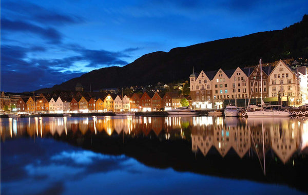 Bryggen Bergen Night - Life Size Posters