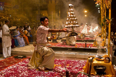 Ganga Aarti At Dasaswamedh Ghat Varanasi (Benaras) II - Canvas Prints
