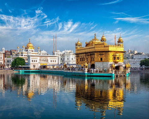 Golden Temple Amritsar (Sri Harmandir Sahib) - Sikh Holiest Shrine - Canvas Prints by Akal