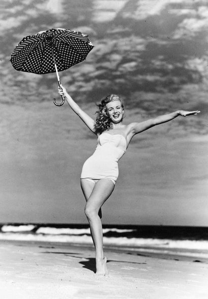 Marilyn Monroe - Tobey Beach - Classic Hollywood Poster - Posters