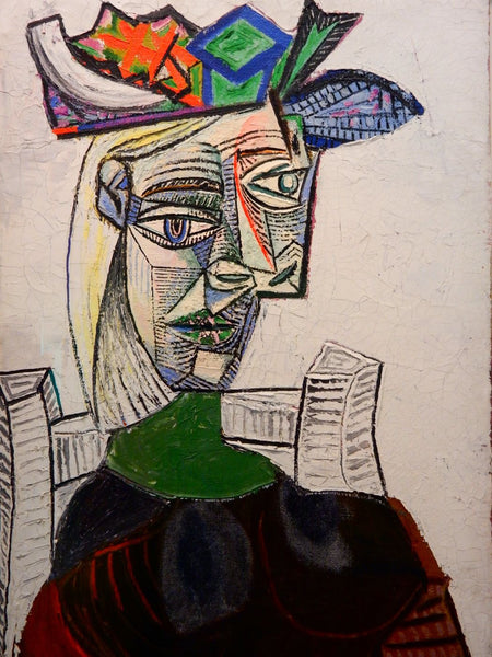 Pablo Picasso - Femme Assise Au Chapeau -Seated Woman in a Hat - Canvas Prints