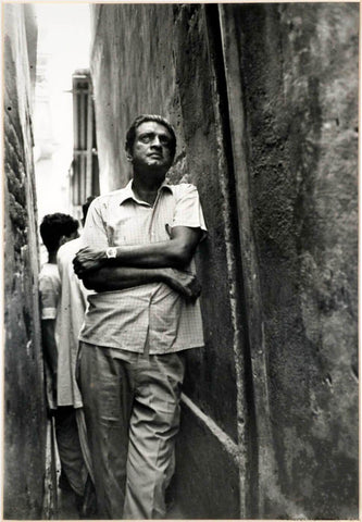 Satyajit Ray On Location- Bengali Movie Photograph Collection - Art Prints by Henry