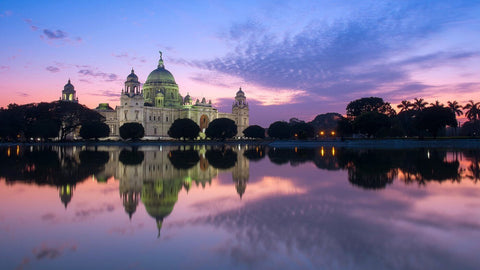 Victorial Memorial - A Jewel In The Crown - Posters