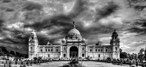 Victorial Memorial - Resplendant In Black And White by Sarah